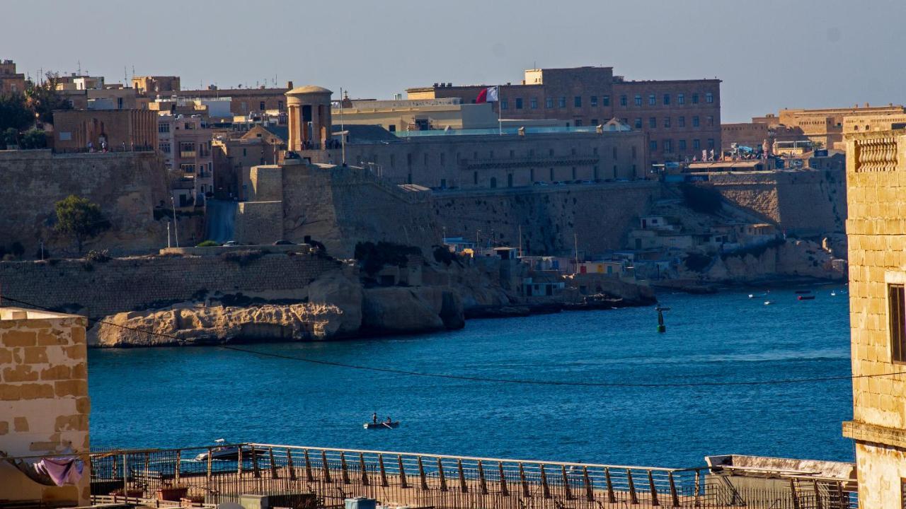 Apartment Close To Fort Saint Angelo Birgu Luaran gambar