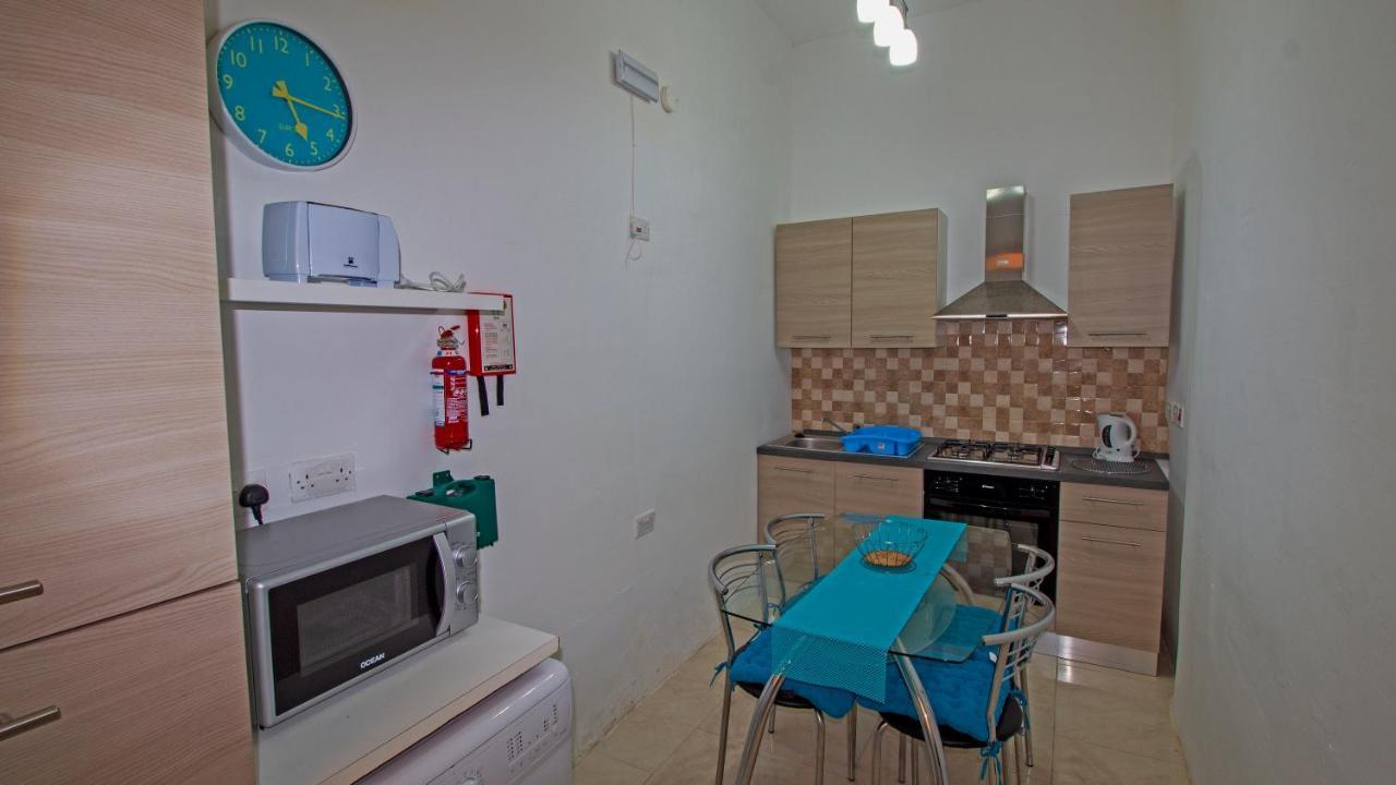 Apartment Close To Fort Saint Angelo Birgu Luaran gambar